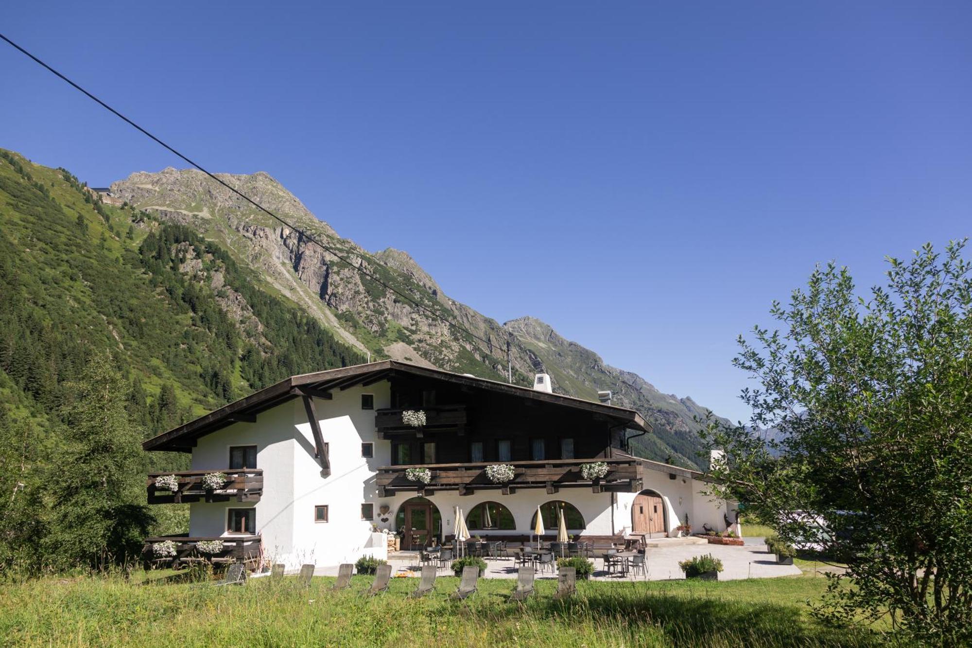 Natur Residenz Anger Alm - Adults Only Санкт Леонард им Пицтал Екстериор снимка