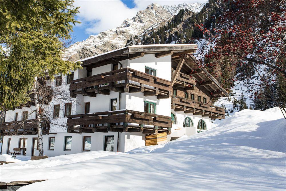 Natur Residenz Anger Alm - Adults Only Санкт Леонард им Пицтал Екстериор снимка